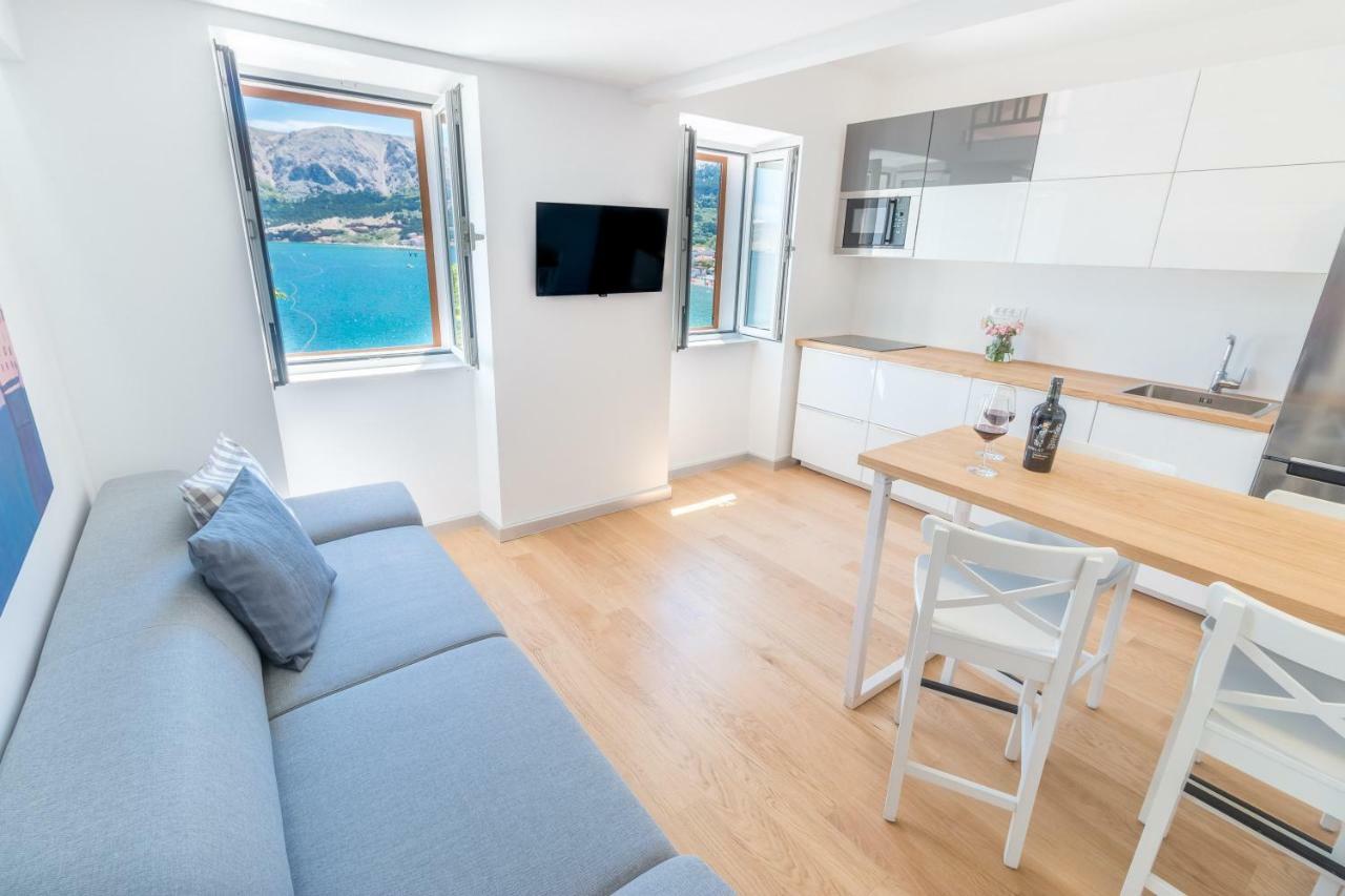 Seaview Apartments Baska Buitenkant foto